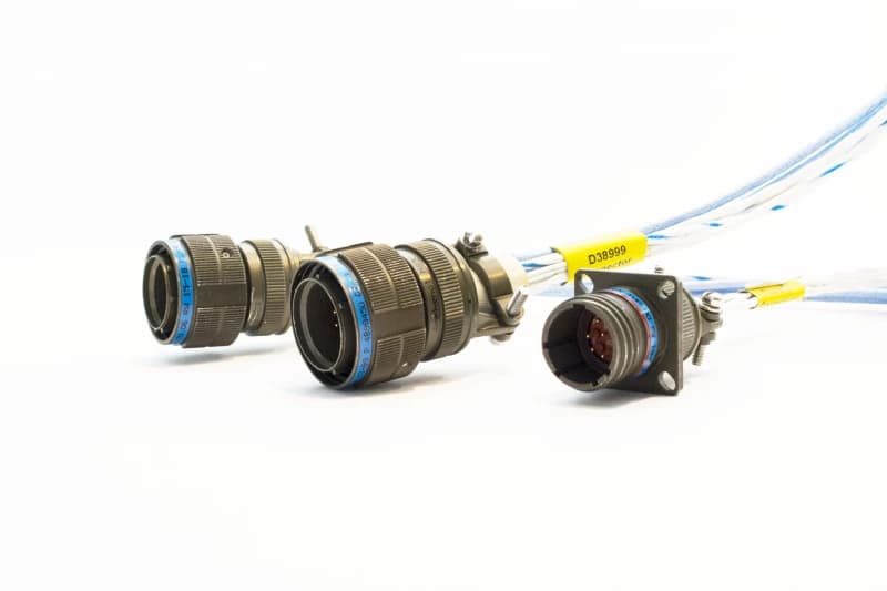 MIL-SPEC cable assembly with D38999 circular connectors and shielded twisted pair leads